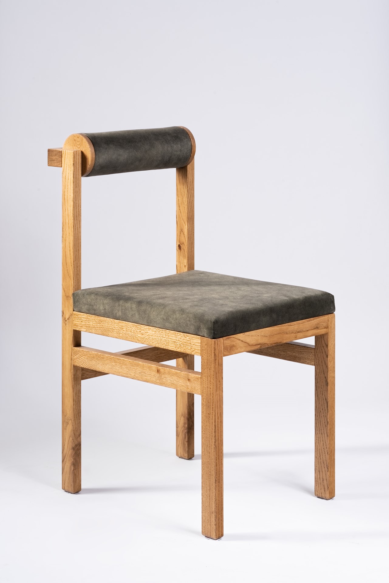 krzesło dębowe z prawdziwego drewna